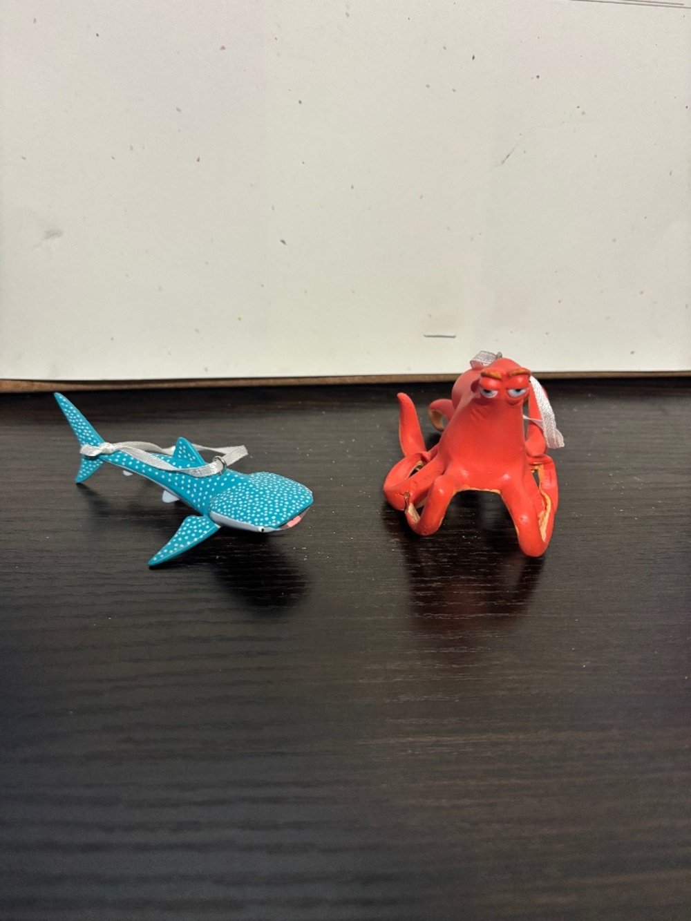 Finding dory ornaments
